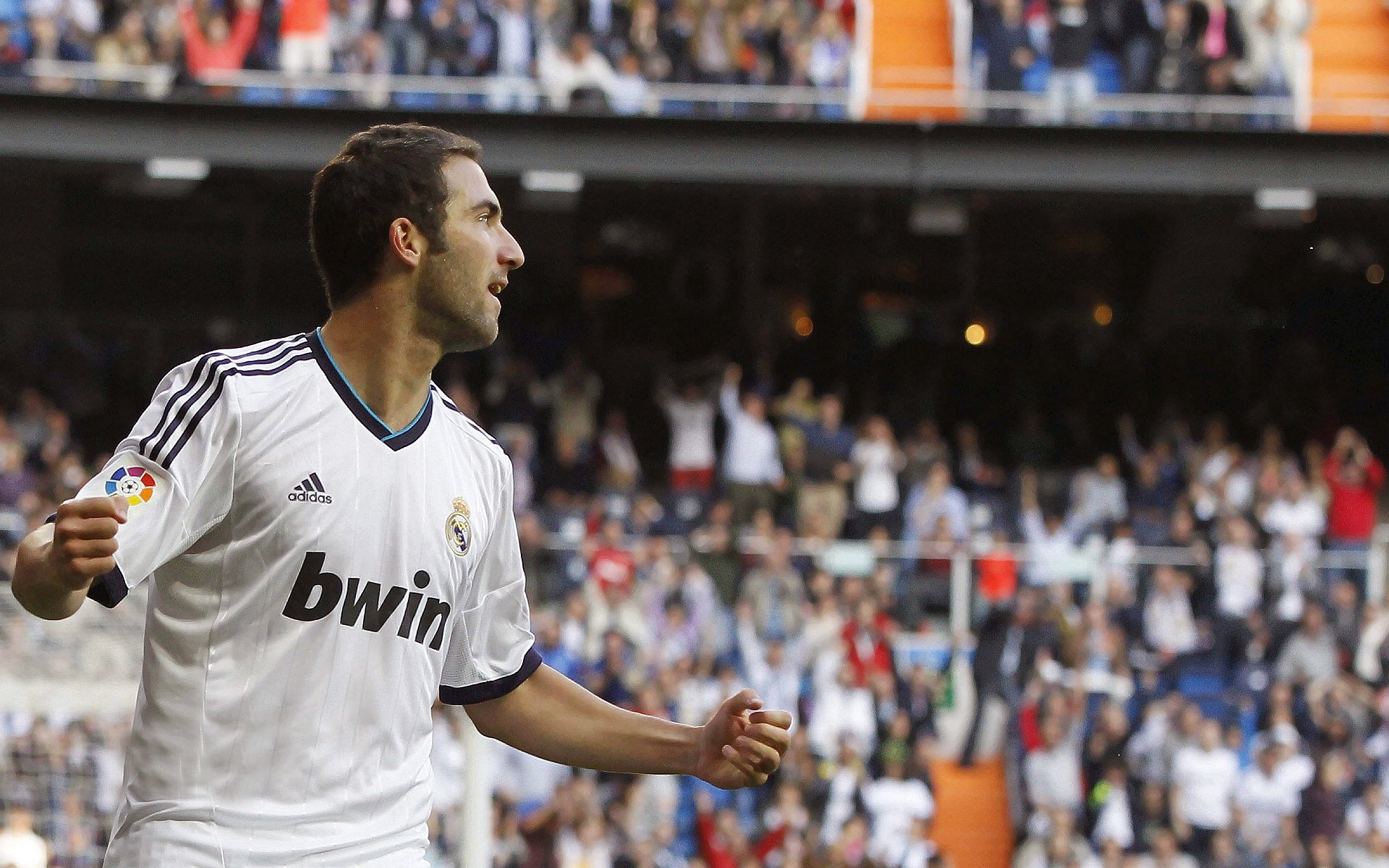 德甲球队采用脑电反馈技术提高比赛专注力，脑电反馈仪治疗过程